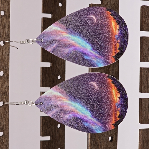 Aurora Borealis Teardrop Earrings - Picture 4 of 4